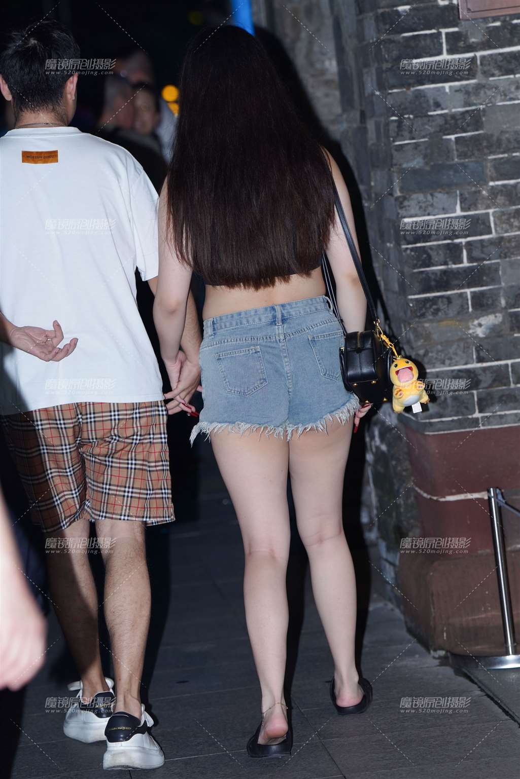 图片[2]-肉白白-街拍流行馆