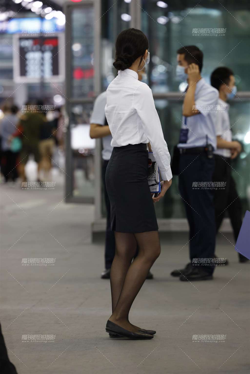 图片[3]-20201003黑丝实习生-街拍流行馆