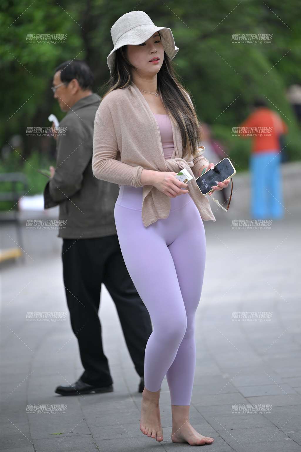 图片[3]-丰满且柔美-街拍流行馆