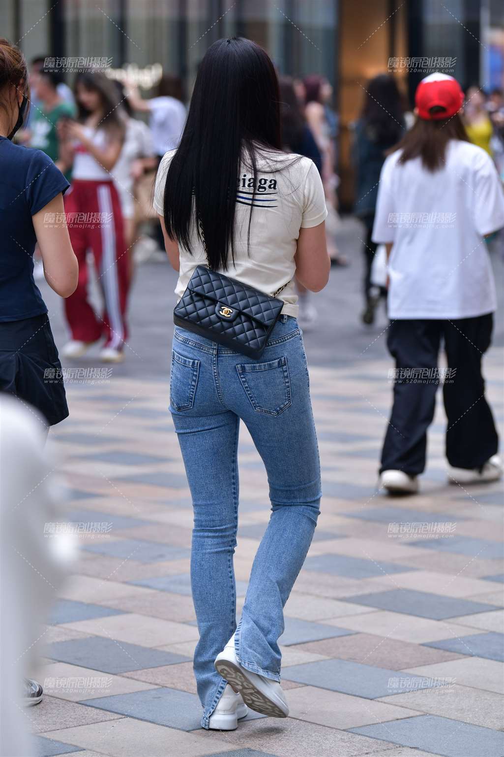 图片[3]-韵味牛仔裤美女-街拍流行馆