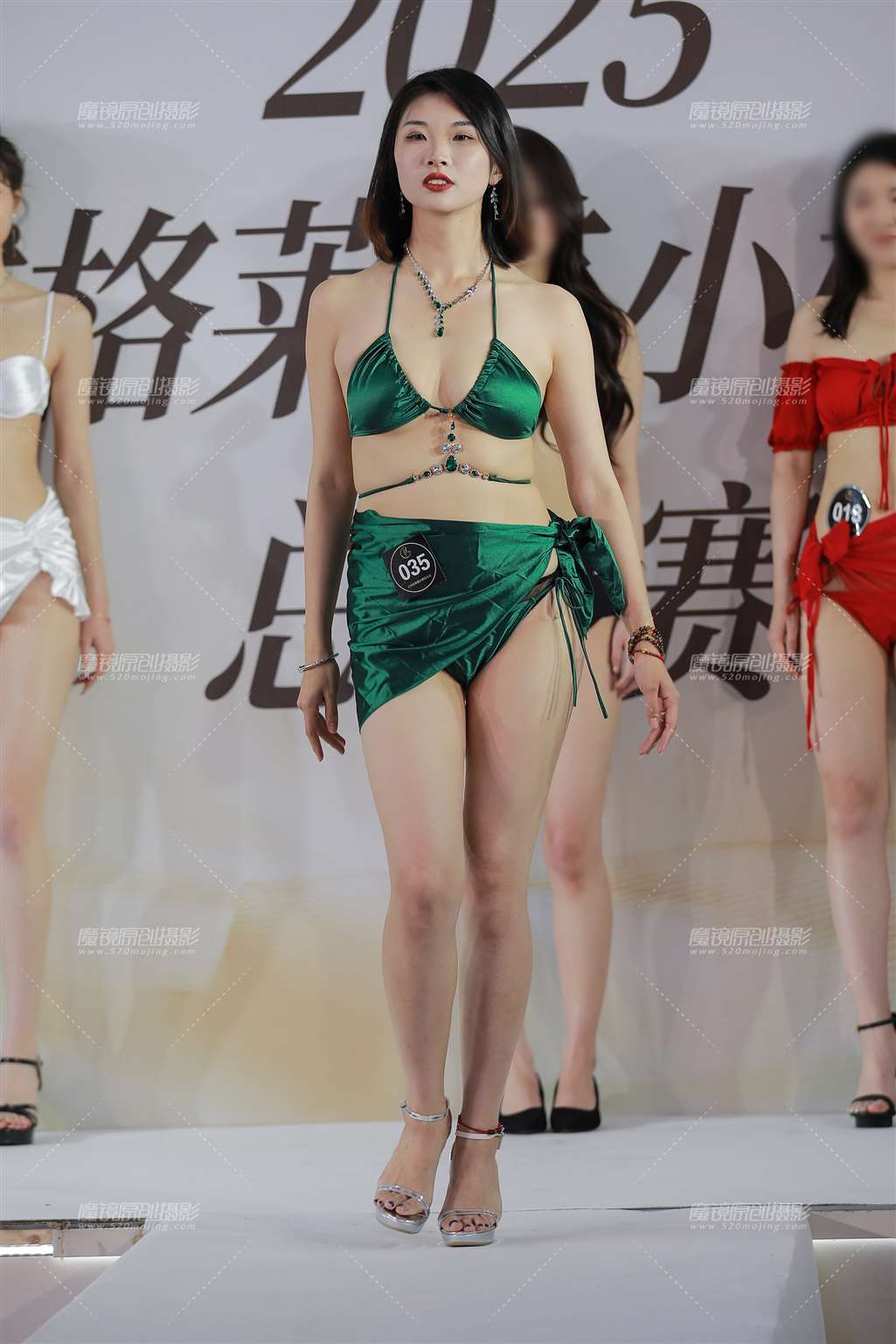 图片[5]-绿色泳装-街拍流行馆