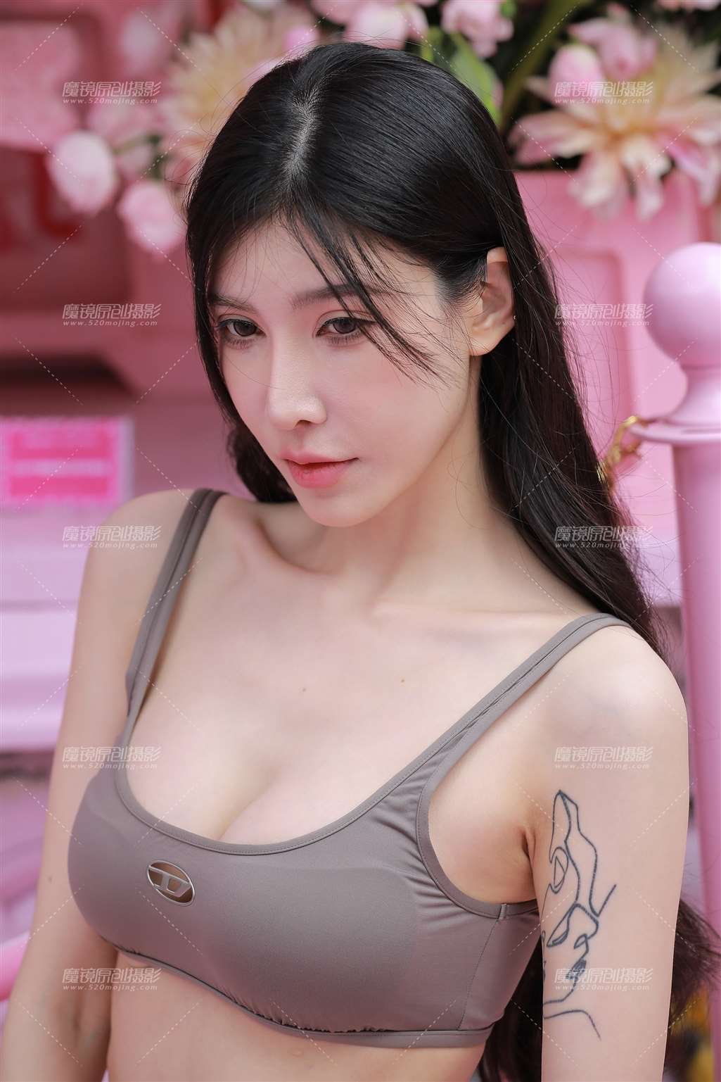 图片[1]-牛仔裤女友-街拍流行馆