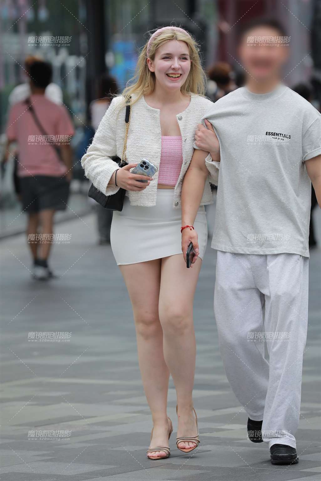图片[3]-白色包臀裙女友-街拍流行馆
