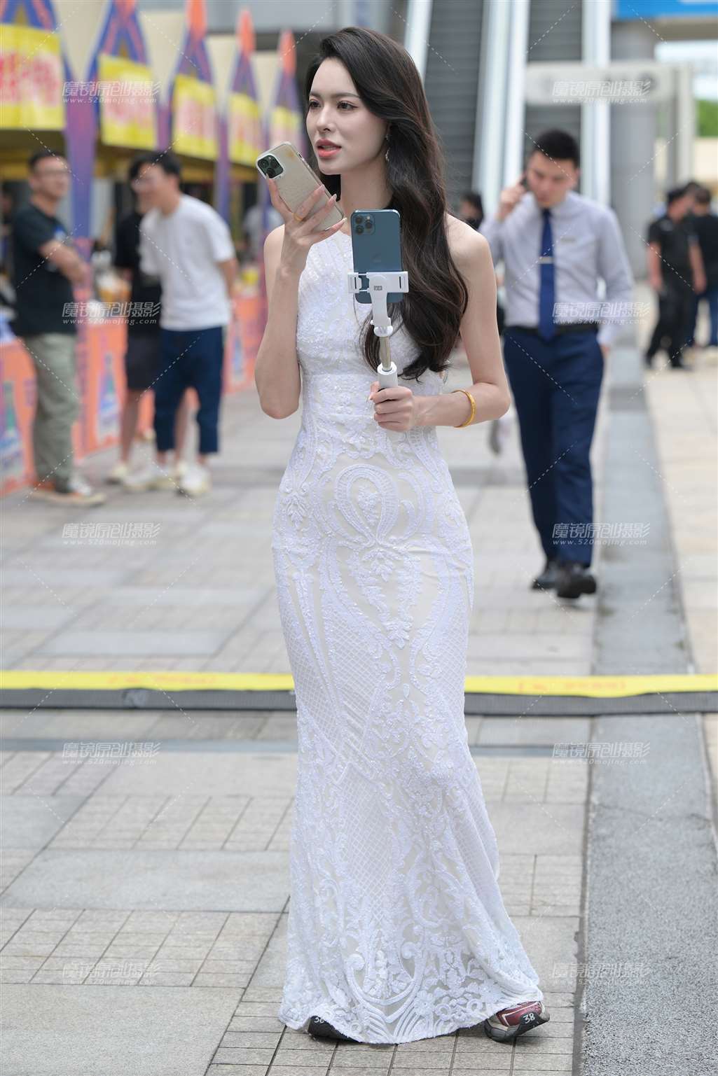 图片[3]-搭讪候场休息翘臀主持-街拍流行馆