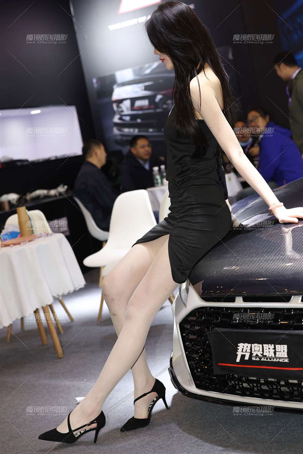 图片[3]-20250328徐白露的肉丝美腿-街拍流行馆