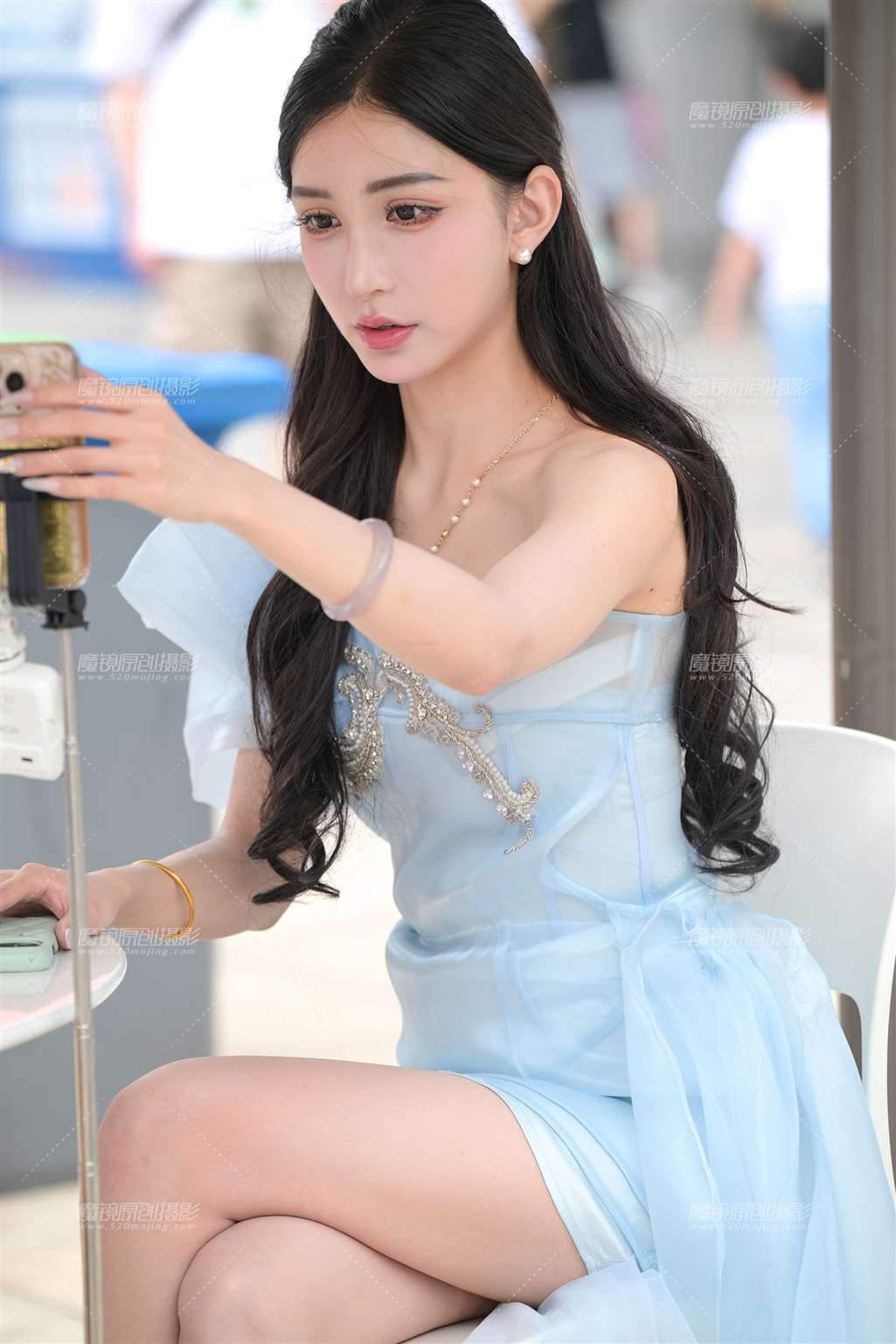 图片[5]-蓝衣美腿-街拍流行馆