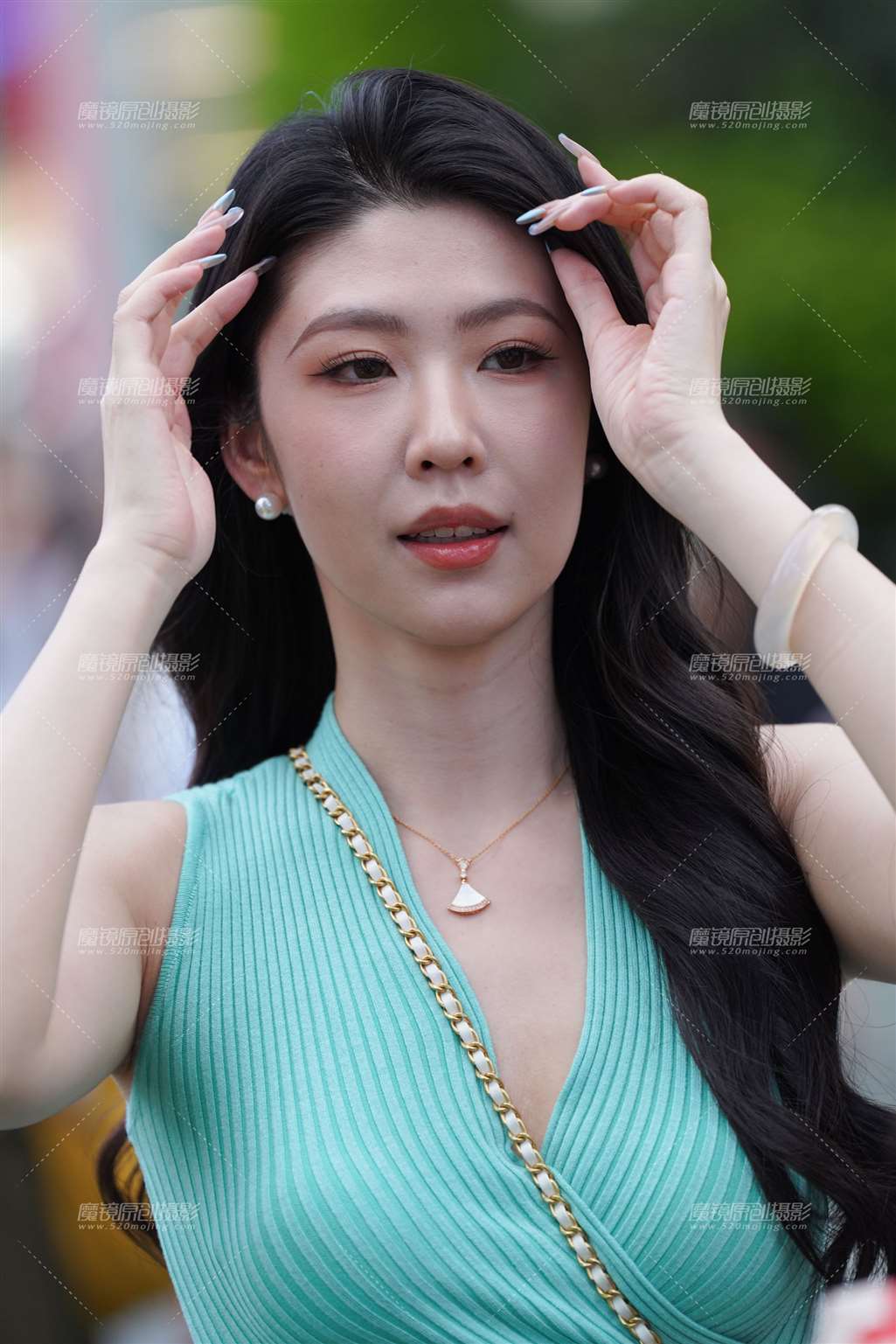 图片[4]-温柔而性感 妥妥的财阀千金-街拍流行馆