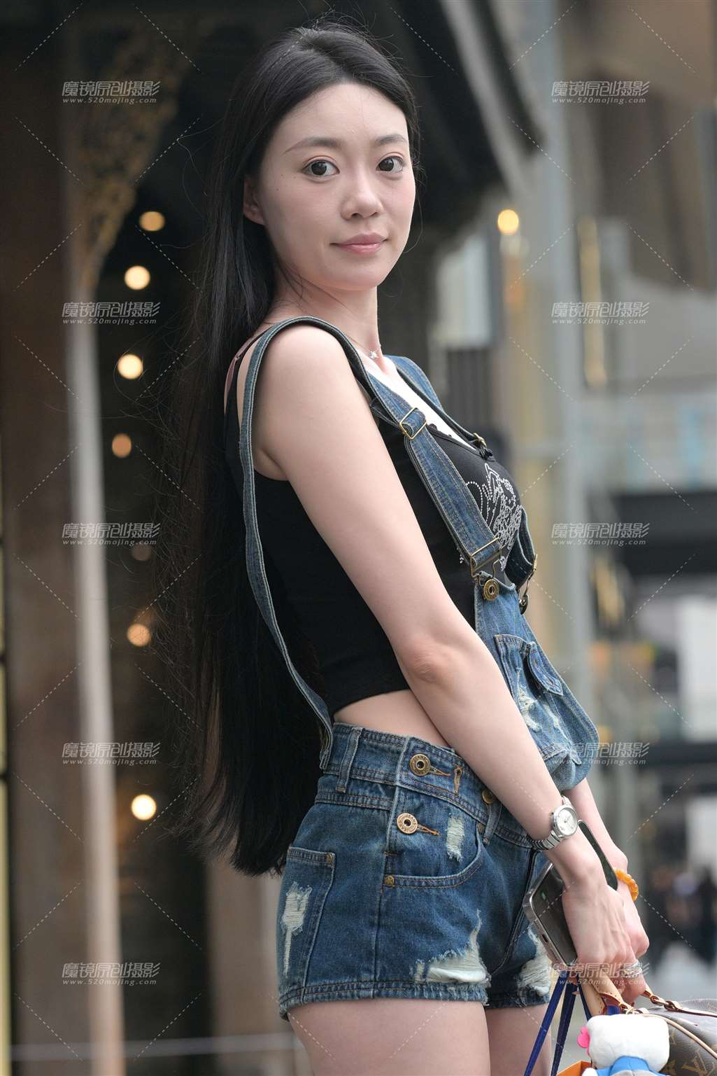 图片[5]-热裤小妹-街拍流行馆