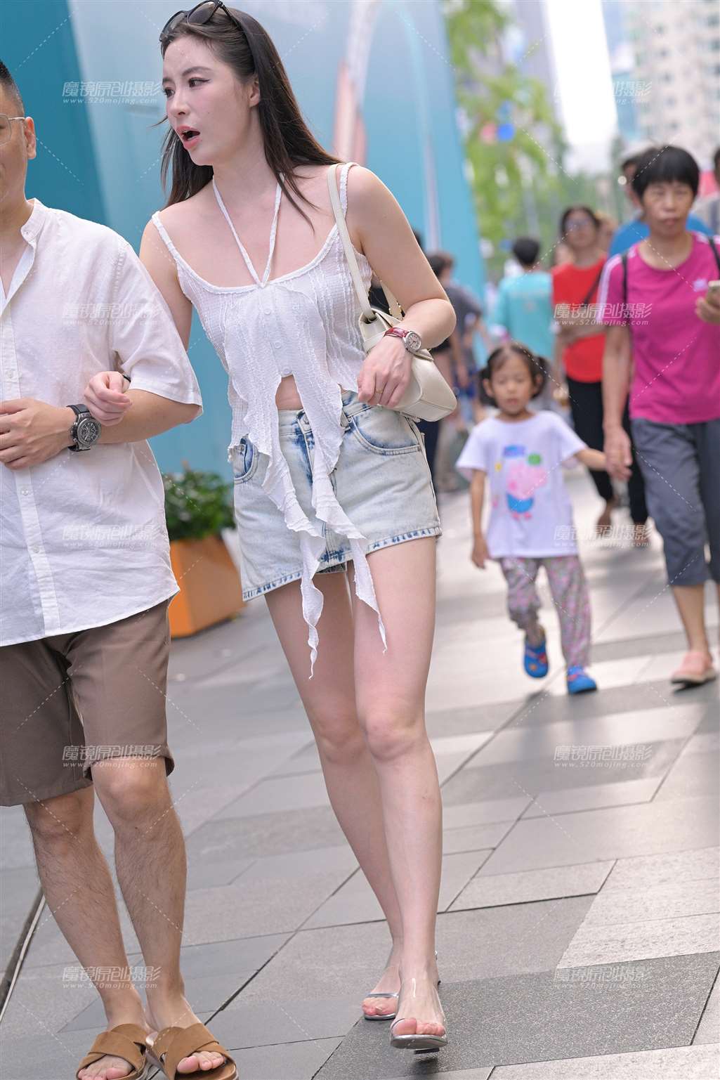 图片[5]-白嫩美腿-街拍流行馆
