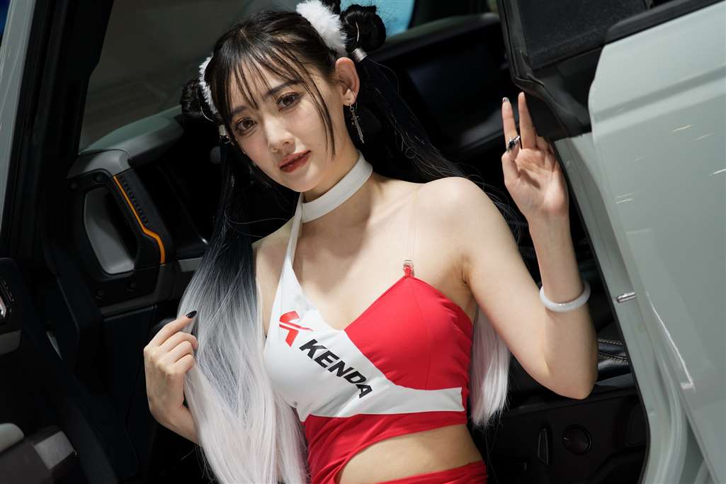 图片[5]-哪吒头红色制服（6K）-街拍流行馆