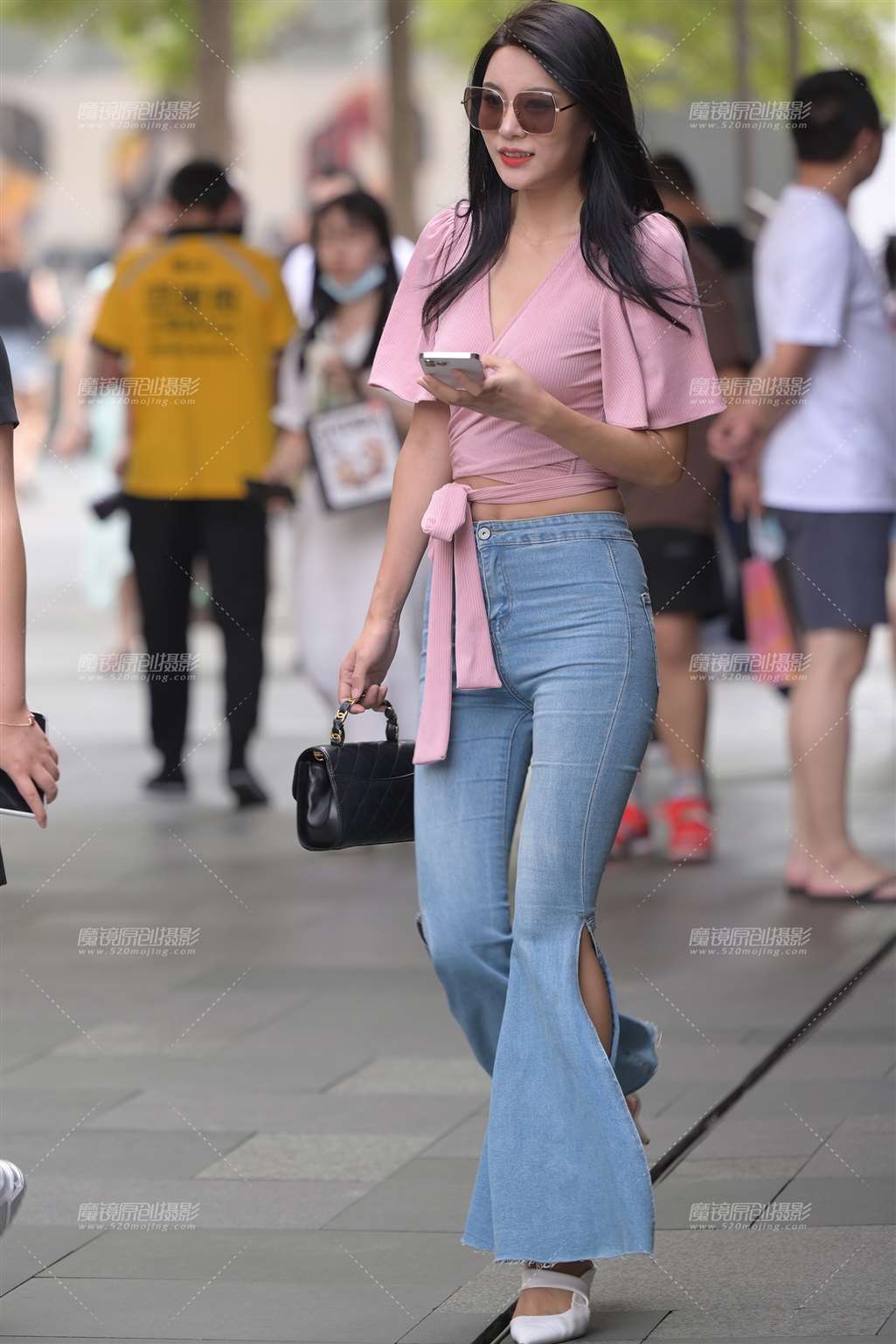 图片[1]-紧牛美女-街拍流行馆