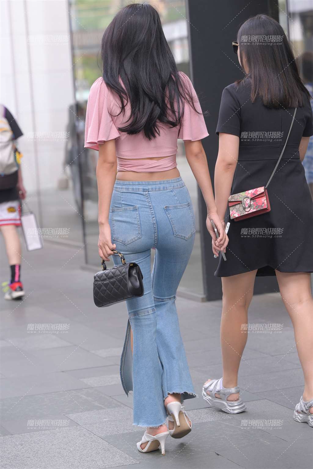 图片[2]-紧牛美女-街拍流行馆