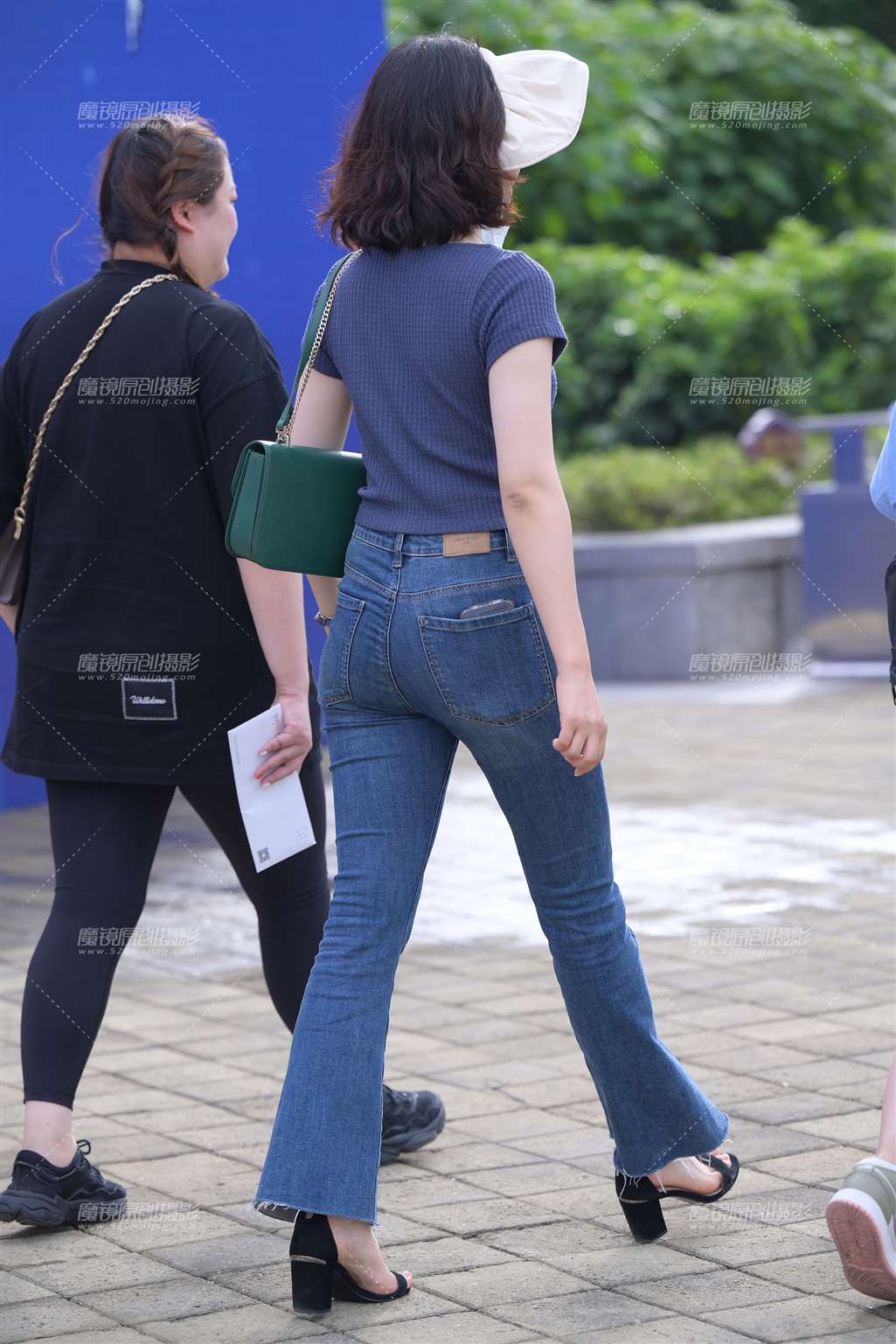图片[3]-紧牛美女-街拍流行馆