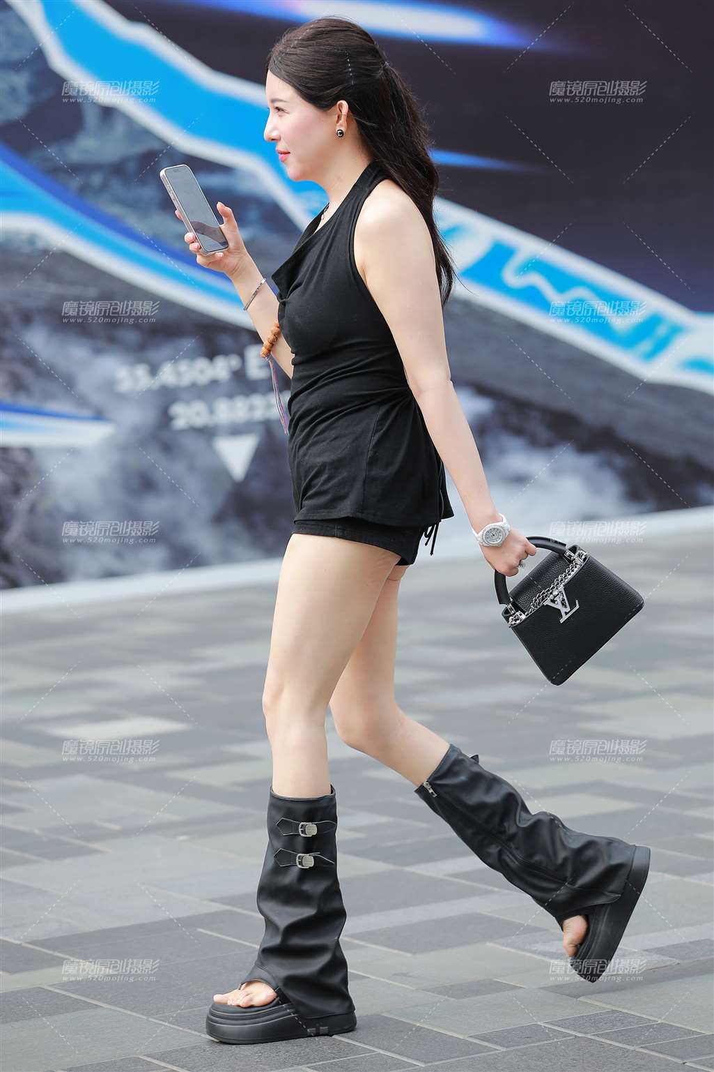 图片[5]-黑色热裤美女-街拍流行馆