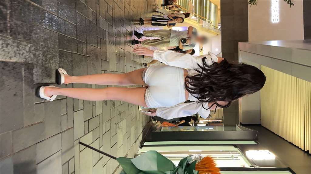 图片[3]-热裤长腿女友（视频版）-街拍流行馆