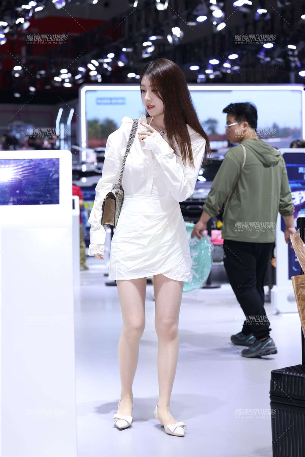 图片[2]-20250429白裙肉丝漂亮美眉-街拍流行馆