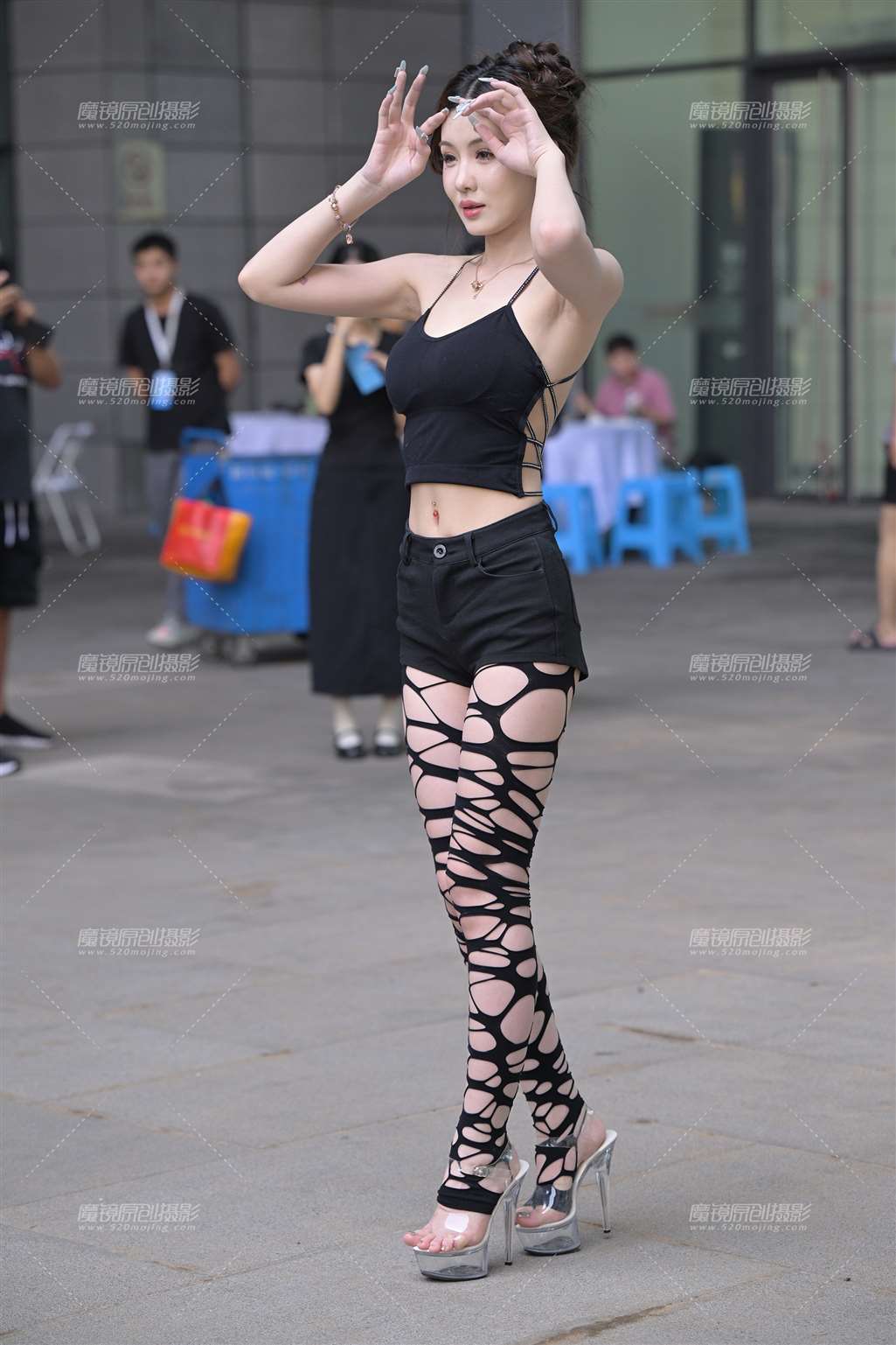 图片[5]-美腿小雯-街拍流行馆