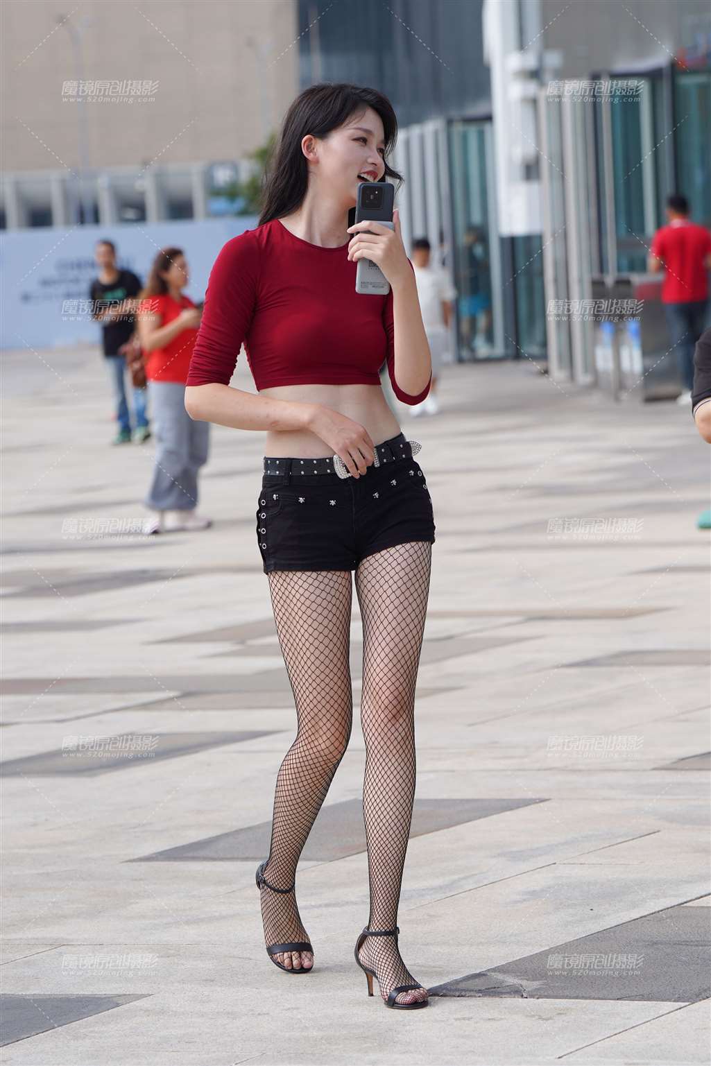 图片[3]-网袜大长腿-街拍流行馆