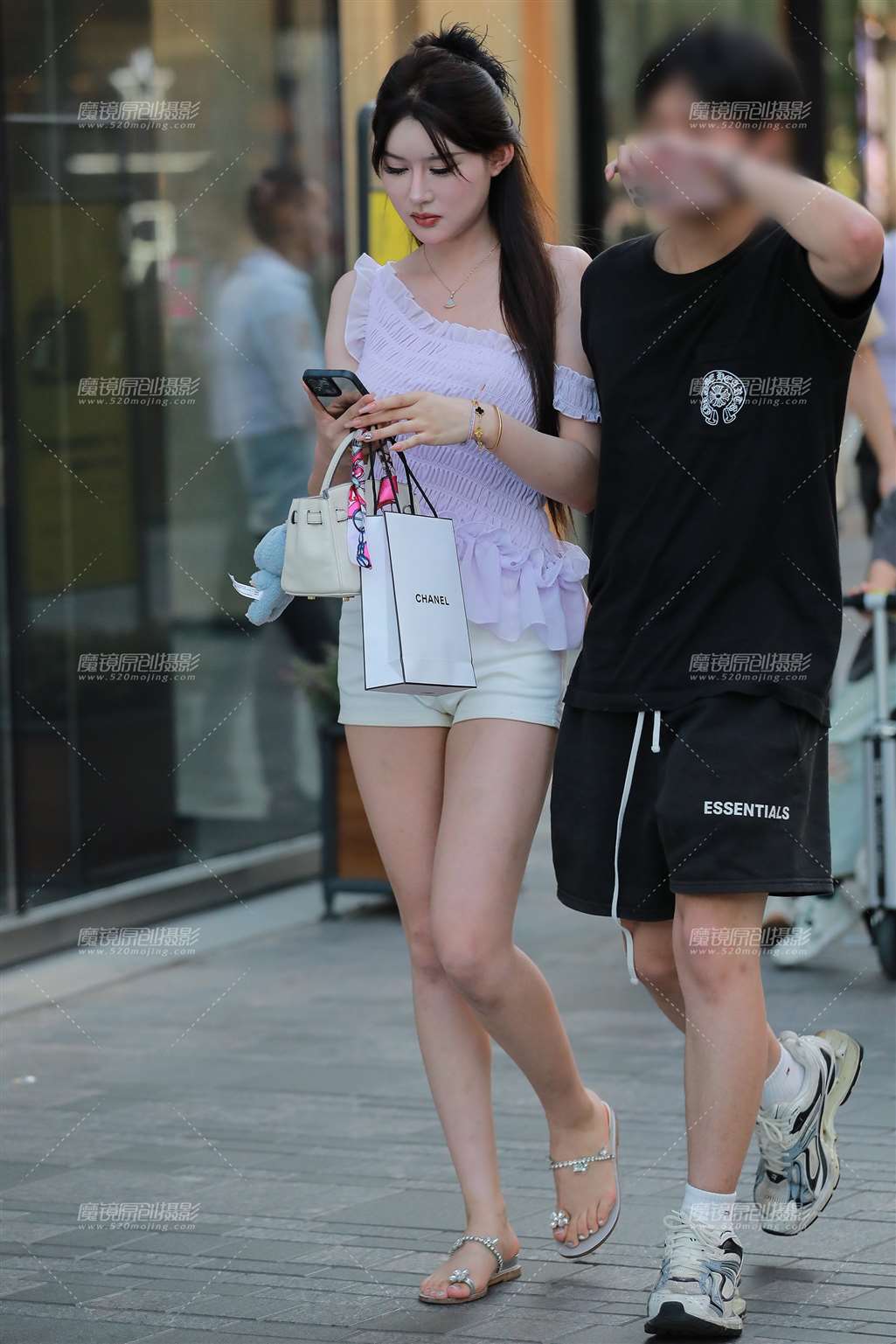 图片[4]-白色热裤女友-流行馆