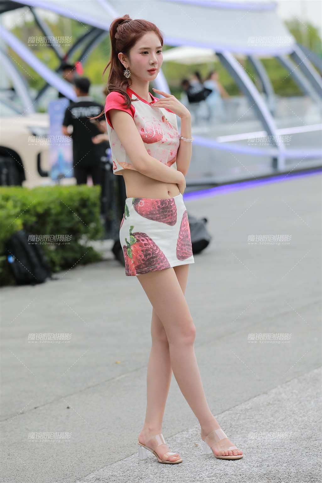 图片[3]-短裙长腿高跟美女-流行馆