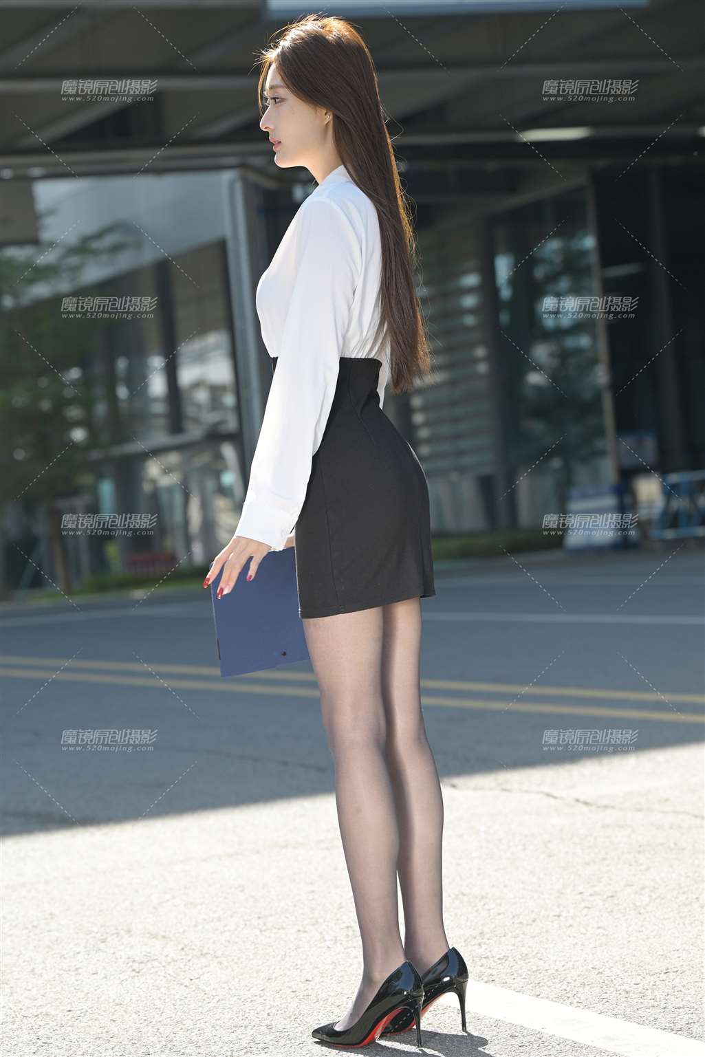 图片[4]-黑丝女秘 24P-流行馆