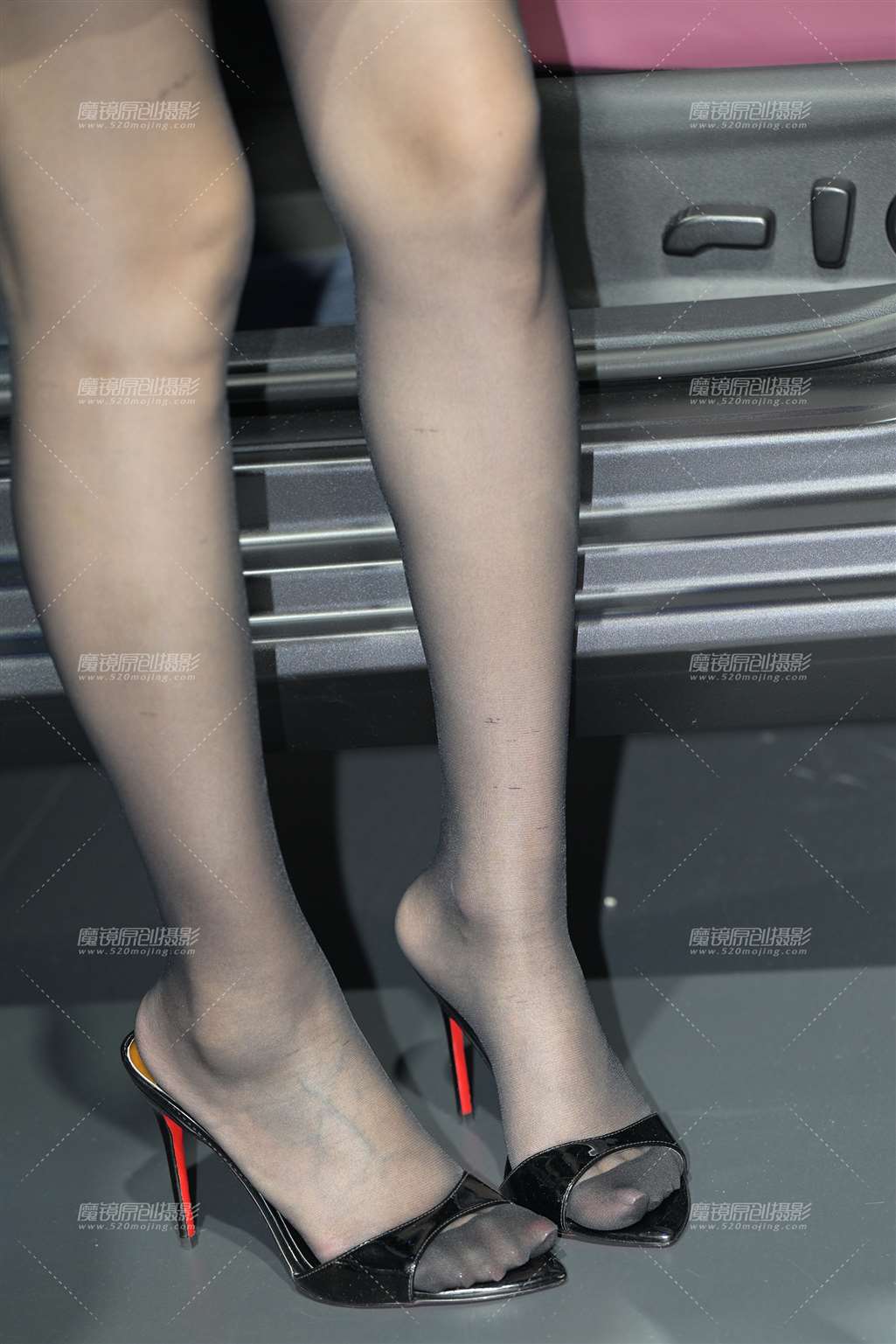 图片[2]-黑丝女秘 21P-流行馆