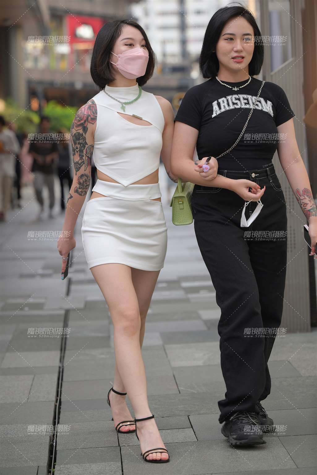 花臂小妹 23P-流行馆