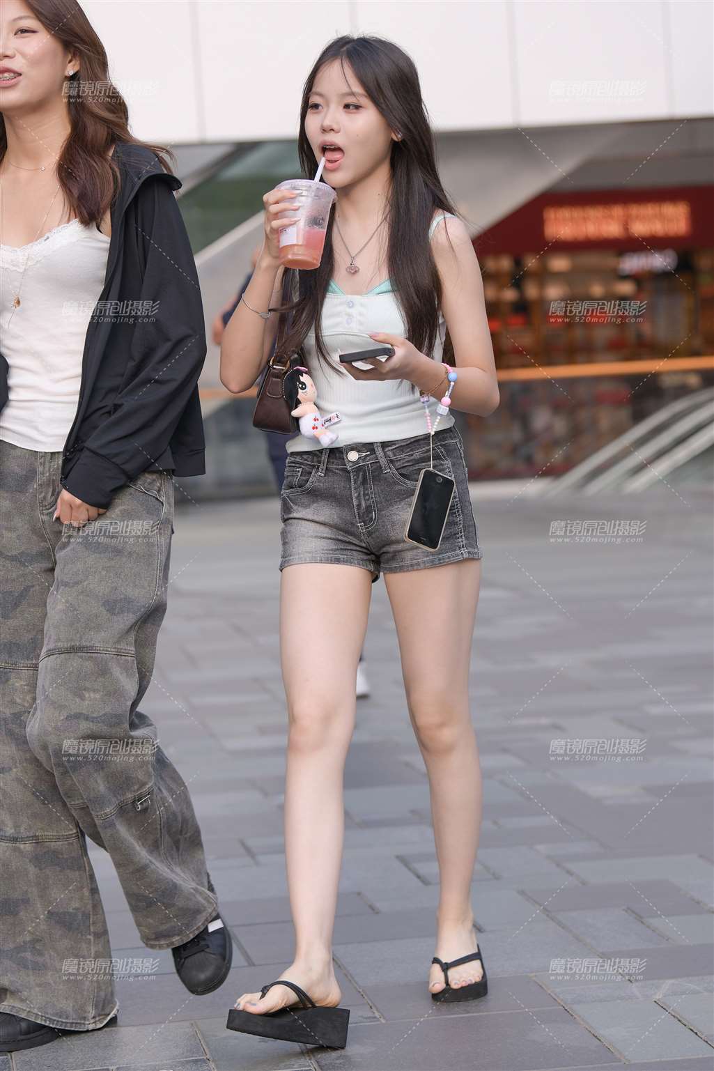 牛仔热裤小小妹 14P-流行馆