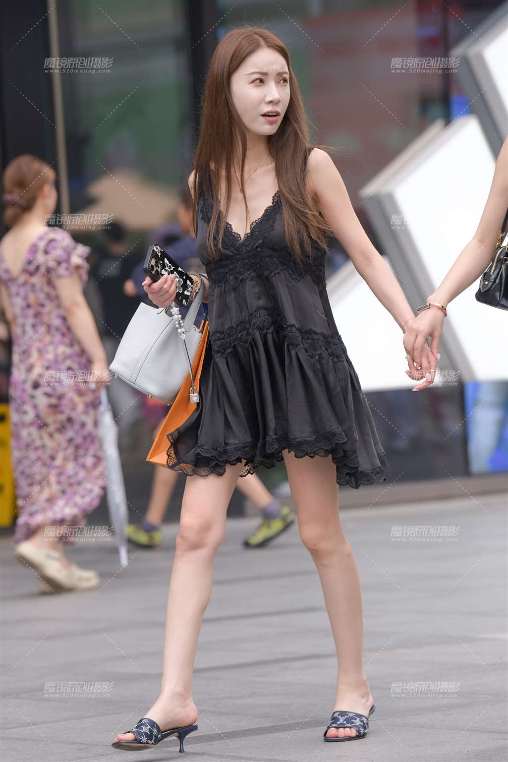 黑色蕾丝短裙 17P-流行馆